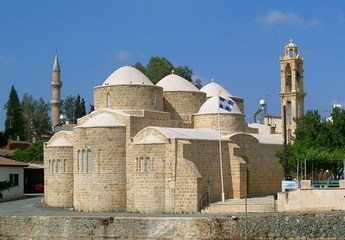 Церковь апостолов Варнавы и Иллариона